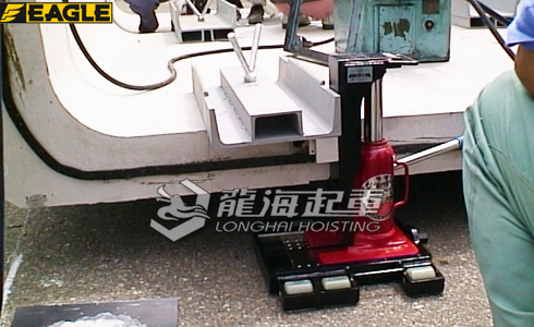 EAGLE JACK FR-TL帶滑動輪爪式千斤頂案例圖一